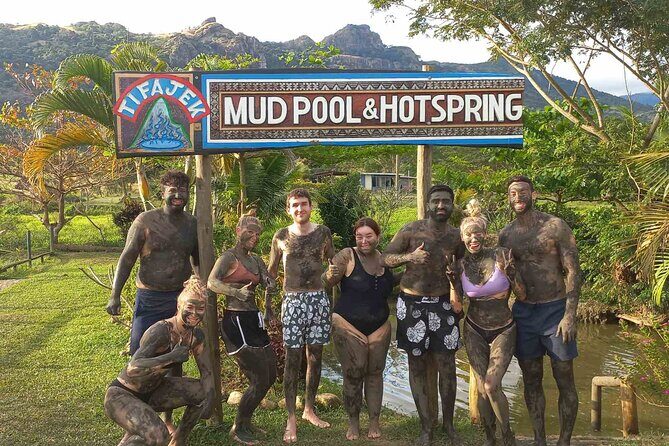 16 Lines Zipline, Cave and Mud Spa Combo Tour with Lunch in Fiji - Lunch at the Zipline Course: Fuel for the Muddy Part