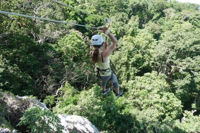 16 Lines Zipline, Cave and Mud Spa Combo Tour with Lunch in Fiji - Getting Around the Day: Transfers, Timing, and Group Size