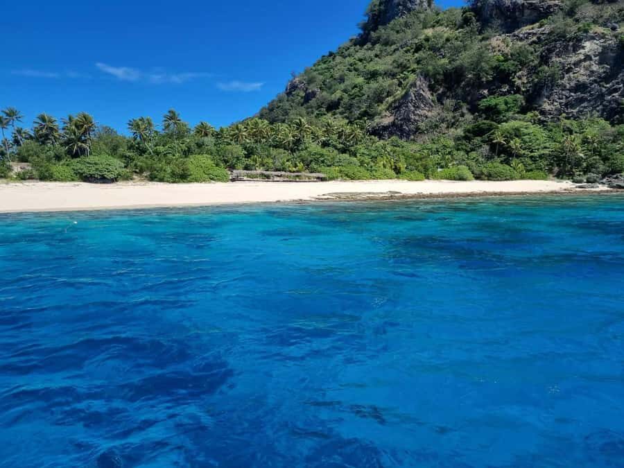 Fiji: Authentic Fijian Day Cruise by Boat - Mana Sand Island: Survivor Film Vibes and Sandbar Snorkel Time