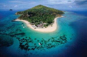 Fiji: Castaway Island Resort Day Cruise with Lunch - The catamaran ride: comfort, air-conditioning, and real island views