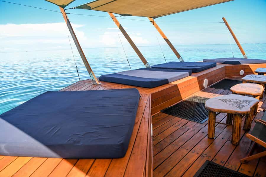 Fiji: Cloud 9 Floating Bar and Pizzeria Day Trip - Price and Value: Is $107 Worth It?