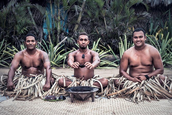 Fiji Cultural Full Day Island Cruise With Lunch & Transfers - The crafts and demonstrations: weaving, carving, pottery