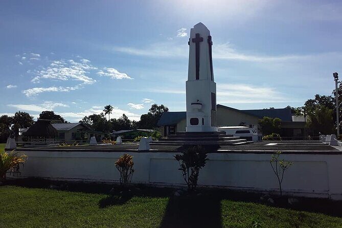 Fiji Local Village, Market, Temple & Garden of Sleeping Giant with Mud Pool Tour - Sabeto Hot Springs and Mud Pools: how to plan your messy fun