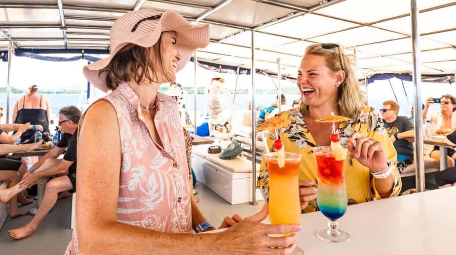 Fiji: South Sea Sailing Experience with Lunch & Drinks - Transfers from Nadi and the Denarau Area (Plus Timing Tips)