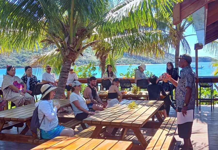 Fiji: Ultimate Encounters Snorkel with Sharks and Lunch - From Port Denarau to Barefoot Kuata: Built for a Full Day