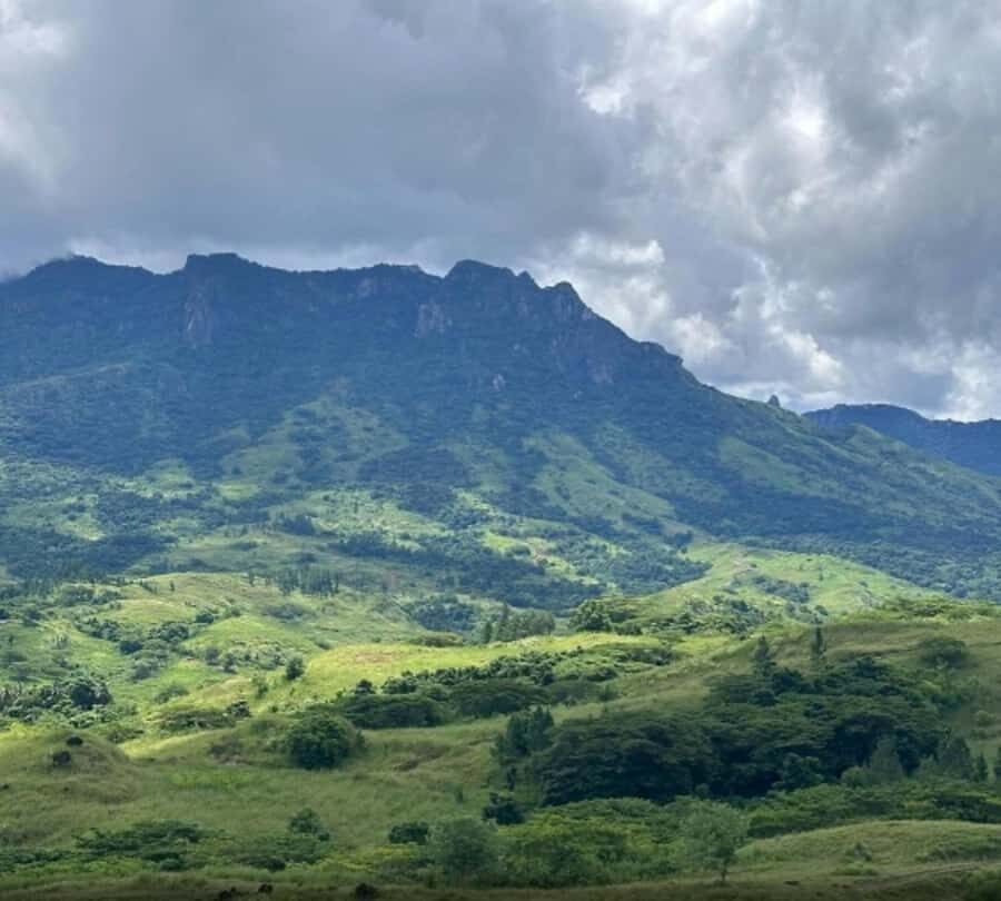 Nadi: Waterfall Tour Adventure with Refreshments and Lunch - Korobebe Village Start: what the first 90 minutes feel like