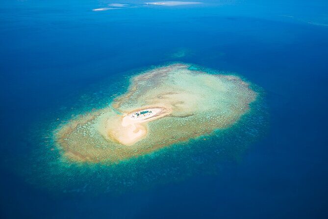 Oolala Cruises on Savala Island - The day’s flow from 10:00 am onward