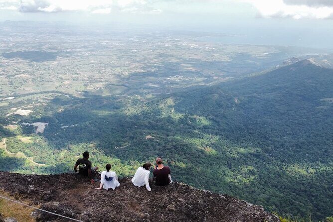 Private Mnt Batilamu Full Day Hike - From Nadi or Lautoka to Abaca Village: the road trip matters