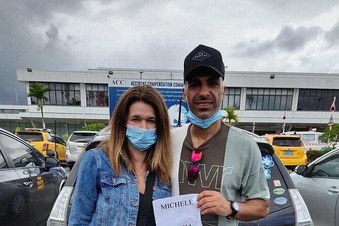 Private Transfer-Nadi International Airport to Hotels - A Stop for Water and Beers, Without the Hunt